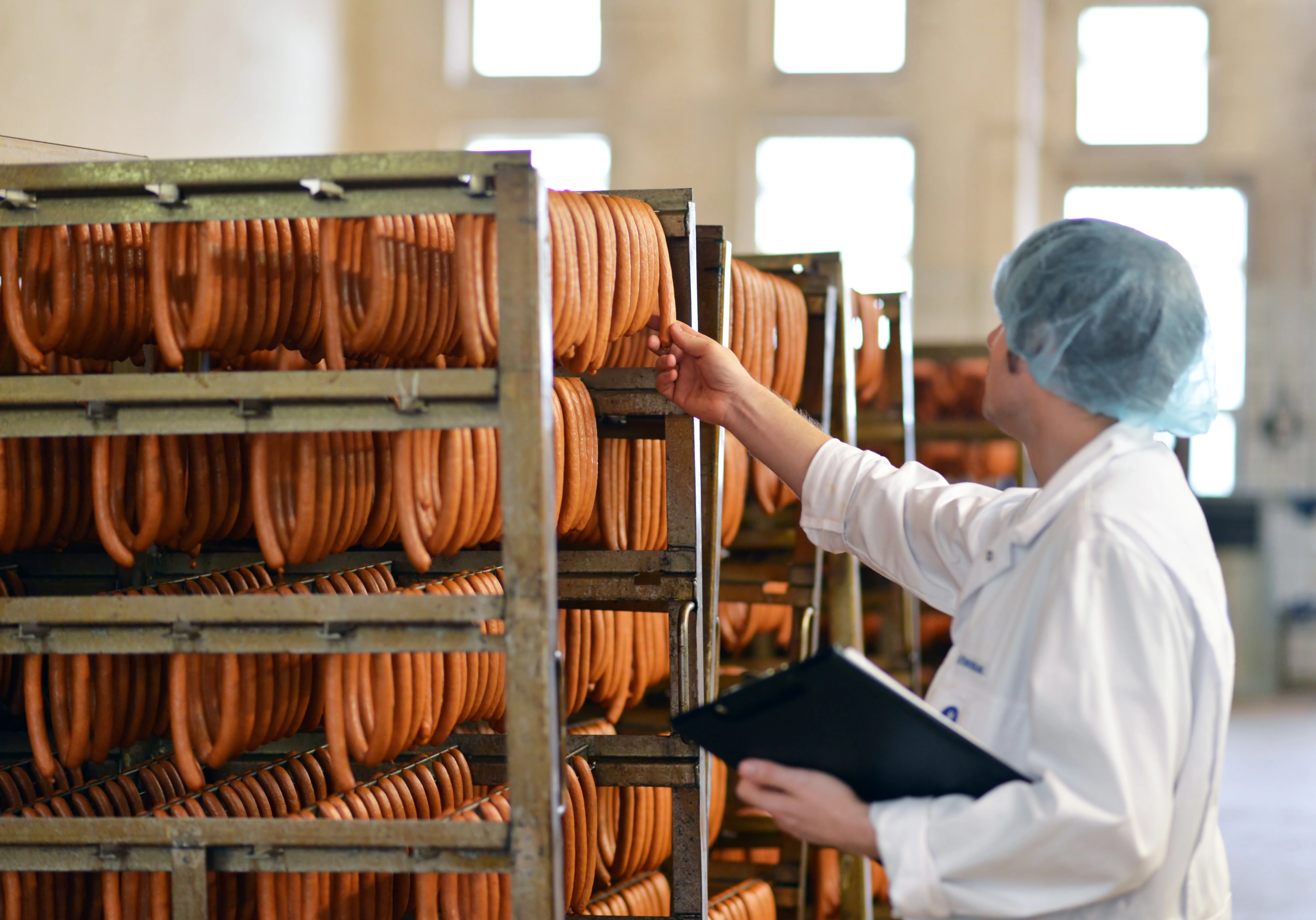 Contrôleur et agent de diagnostic technique en agriculture
