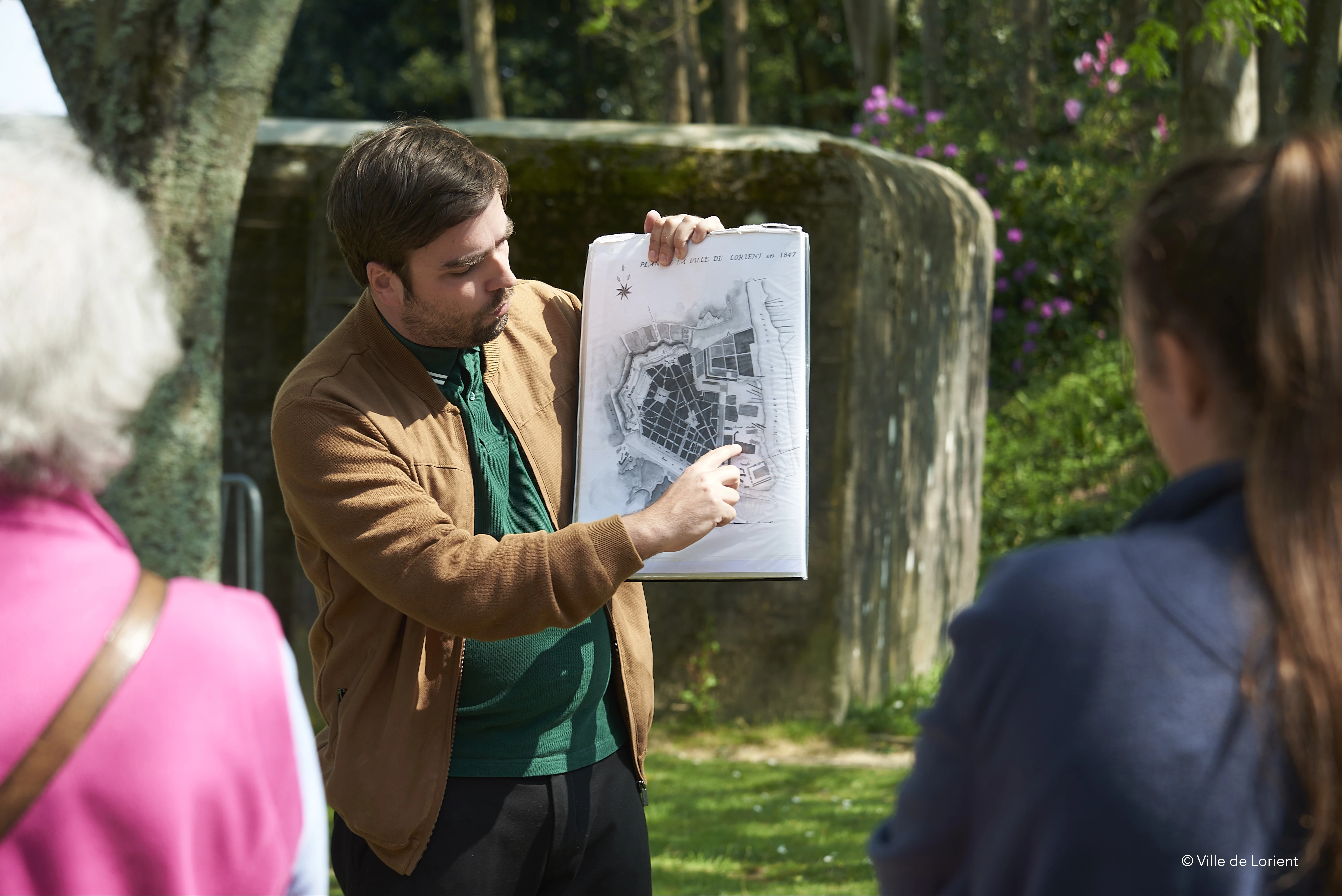 Accompagnateur de voyages, d'activités culturelles ou sportives