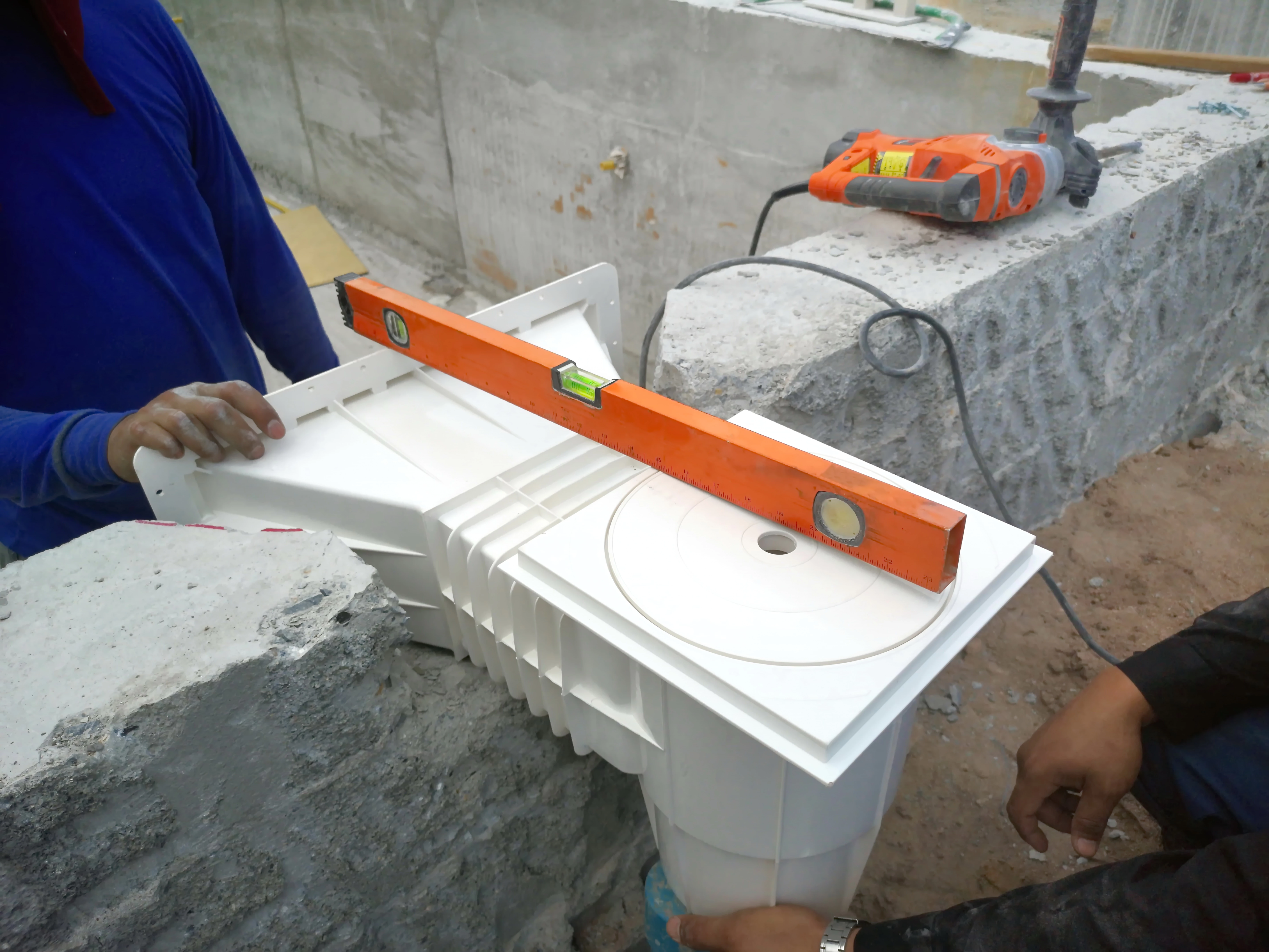 Installateur-poseur / Installatrice-poseuse de piscines préfabriquées