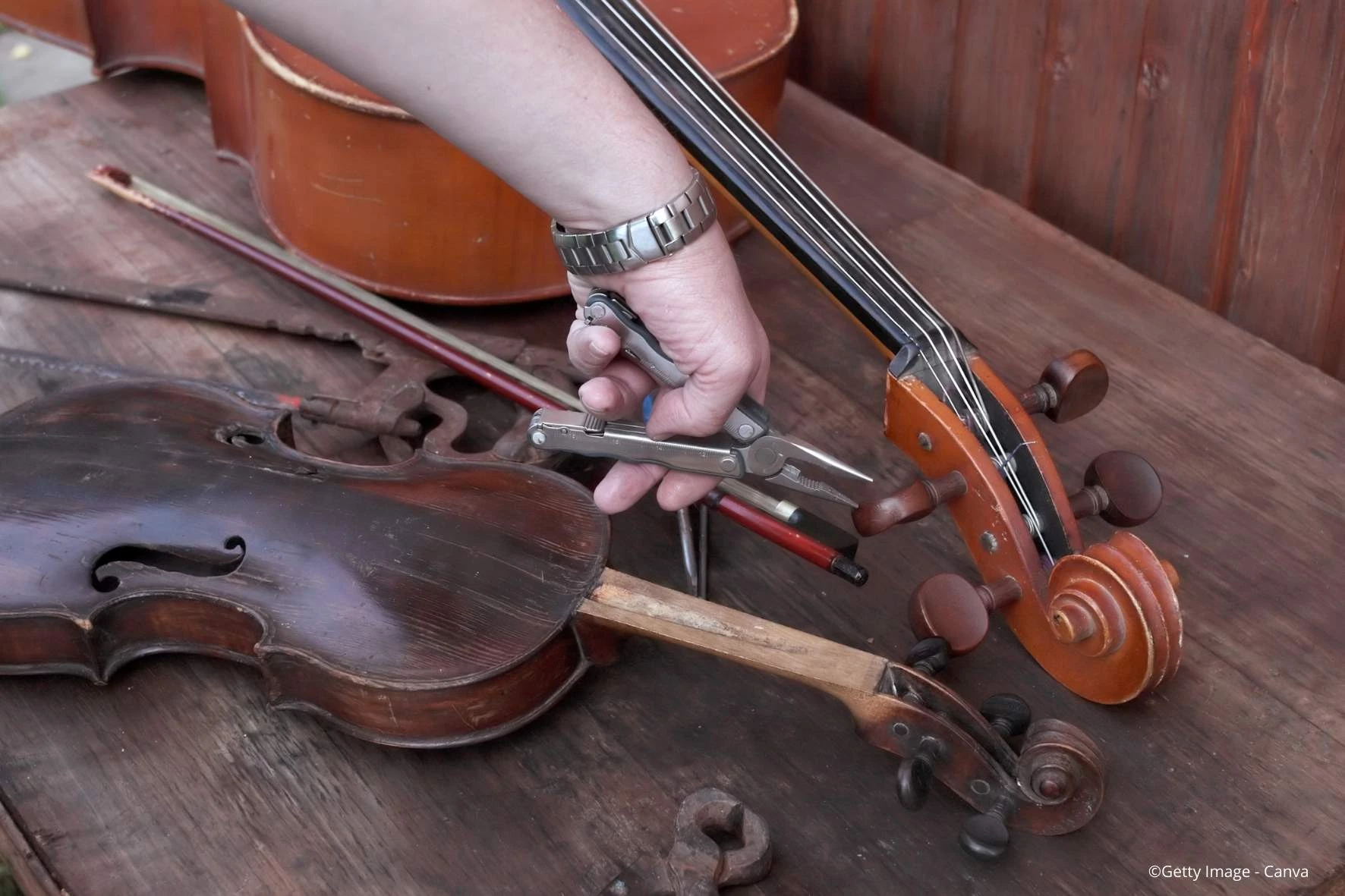 Fabrication et réparation d'instruments de musique