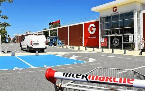 INTERMARCHE HYPER Monistrol Lorient